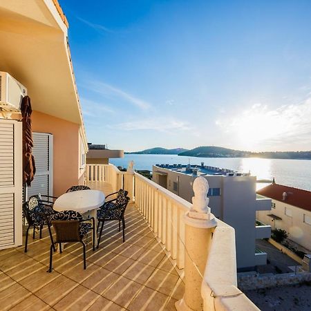 Apartamenty z basenem ILJA Rogoznica (Sibenik-Knin) Exteriér fotografie