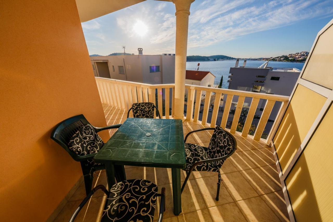 Apartamenty z basenem ILJA Rogoznica (Sibenik-Knin) Exteriér fotografie