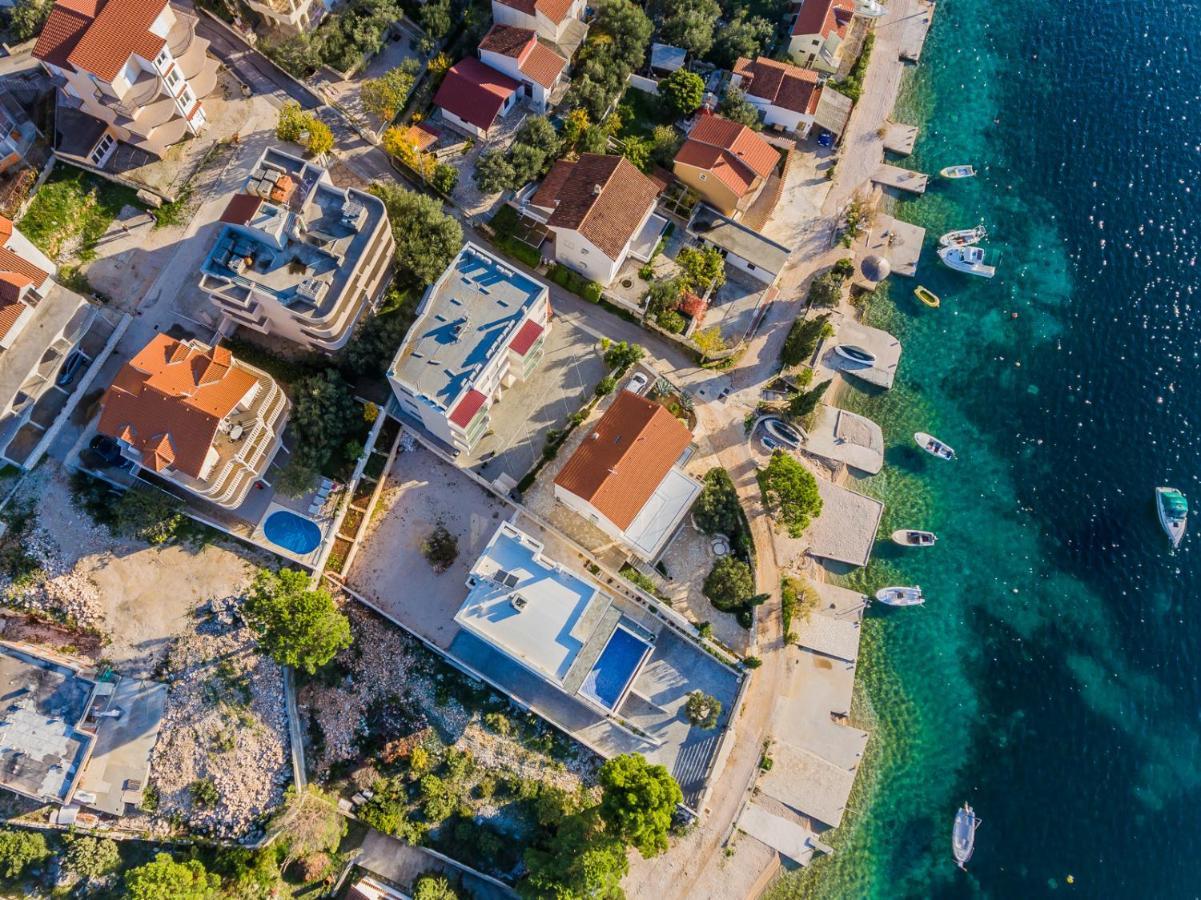 Apartamenty z basenem ILJA Rogoznica (Sibenik-Knin) Exteriér fotografie