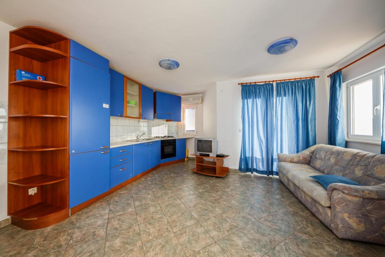Apartamenty z basenem ILJA Rogoznica (Sibenik-Knin) Exteriér fotografie