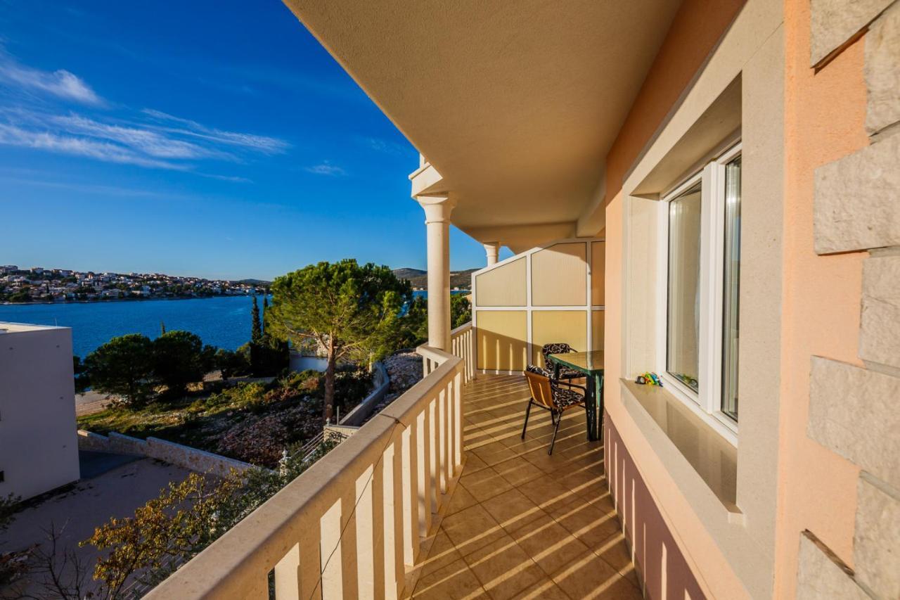 Apartamenty z basenem ILJA Rogoznica (Sibenik-Knin) Exteriér fotografie